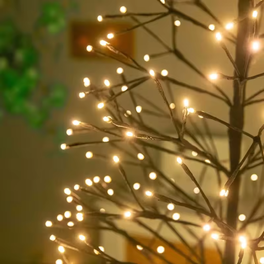 Árvore Cintilantes LEDs Embutida - Ideal para sua Decoração ✨